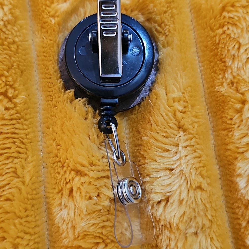 Badge Reel - Picture 6 of 14